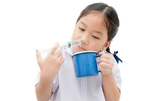 淡盐水洗鼻子为什么会痛可能浓度过高或者鼻粘膜有损伤