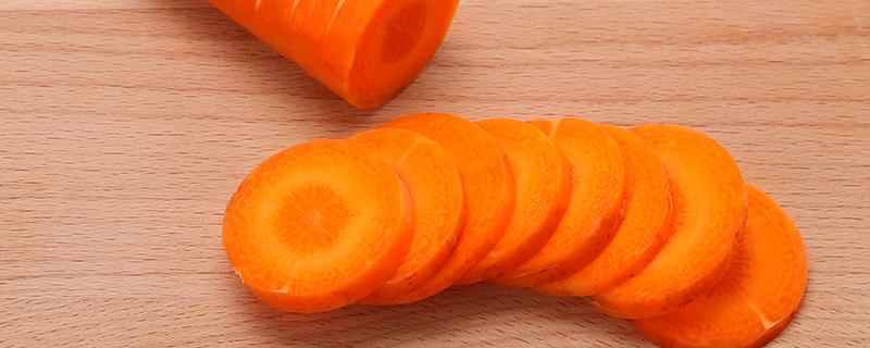 胡萝卜素属于维生素吗,胡萝卜素的功效作用(胡萝卜素属于维生素吗)