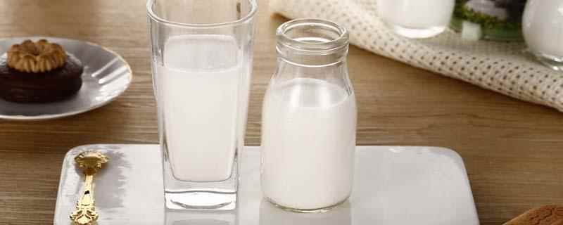 热牛奶和常温牛奶哪个对身体更好,牛奶加热会损失营养吗