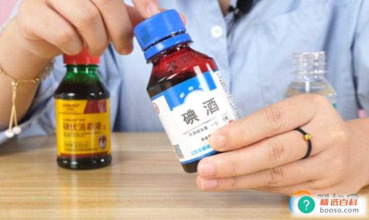 眼部囊肿手术后应注意些什么