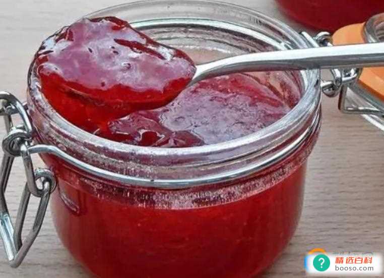 果酱放冰箱里为什么发霉(果酱产生霉变跟其养分含量、保存方式)