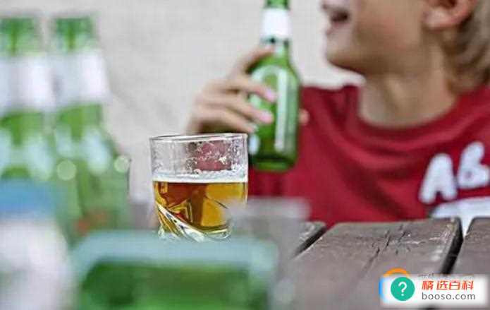 怎么辨别青少年潜在的抑郁的求救信号(青少年潜在的抑郁求救信号)