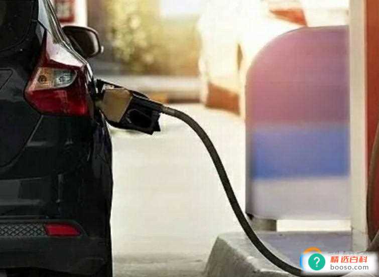 汽油放久了还能用吗(汽油放置的时间比较长是不可以使用的)