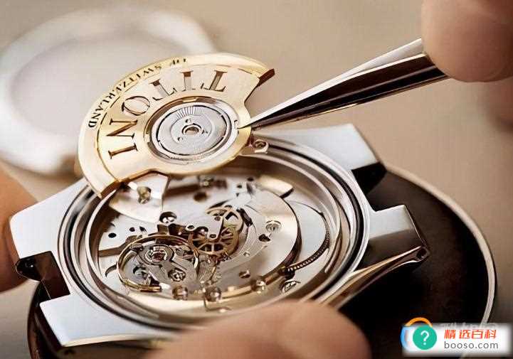 金色手表掉漆了怎么办(手表多久保养一次比较好)