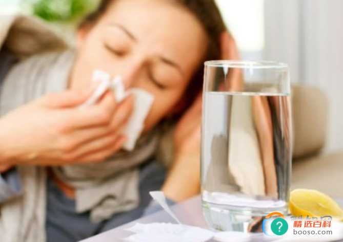 如何区分流感和普通感冒症状(流感和普通感冒他们的症状严重程度各有不同)