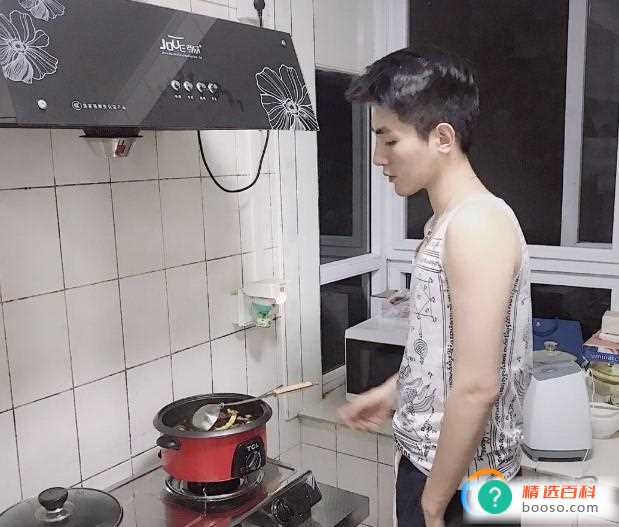 三八妇女节有必要送女朋友礼物吗(三八妇女节为什么要给自己的女朋友送礼物)