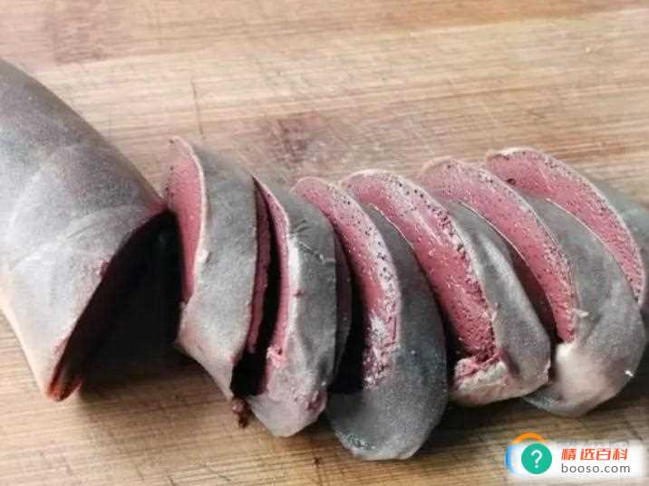 东北的血肠是用猪的什么肠(东北的血肠是怎么做的)