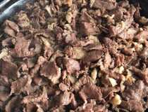 红烧牛肉的简单做法?红烧牛肉怎么做好吃又嫩