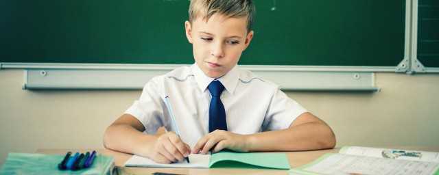 famous是什么意思中文翻译怎么读(infamous是什么意思中文)?