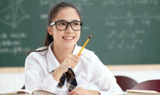 花开正艳时俏影弄千姿怎么理解呢?花开正艳时俏影弄千姿什么意思(花开正艳时)