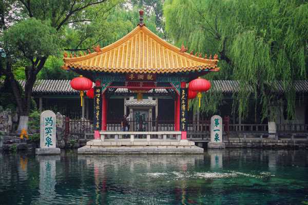 泉城指的是哪座城市?泉城是哪里?(泉城是哪里)