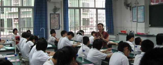 沙的拼音怎么拼写(沙子的拼音)?