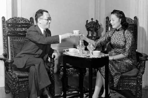 胡适是个什么人物?胡适简介(胡适)