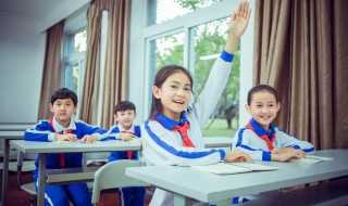 鹤怎么组词?鹤怎么读?(鹤的拼音和组词)