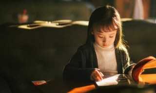 诗句庐山烟雨浙江潮未到千般恨不消的意思_庐山烟雨浙江潮未到千般恨不消的意思(庐山烟雨浙江潮 未到千般恨不消的意思)