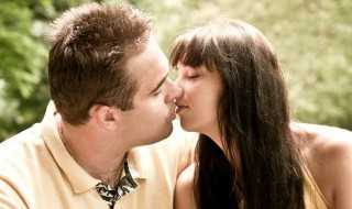 kissme的中文意思是什么?kissme是什么意思中文(kissme)