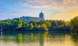杭州西湖的简介_关于西湖的资料(西湖的资料)