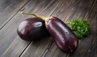茄子的英文怎么读音发音?茄子的英文怎么读(茄子的英语)