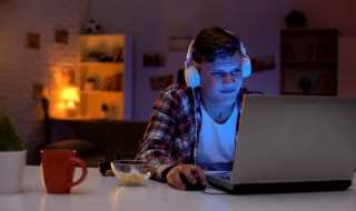 台式电脑键盘打不了字按哪个键恢复?(键盘打不了字按哪个键恢复)