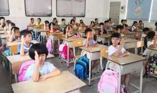 挥之不去翻译?挥之不去什么意思(挥之不去)