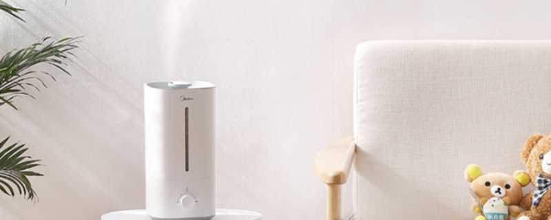 加湿器的危害（加湿器的作用及好处）(加湿器的作用及好处与坏处)