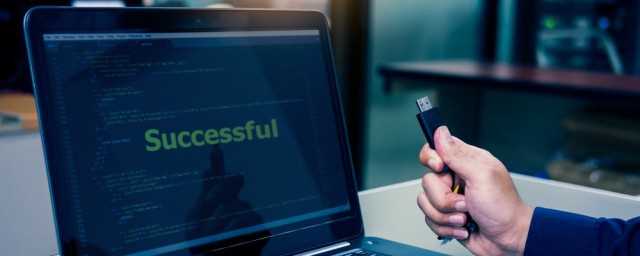 怎么样清空电脑上的数据?怎么清空电脑所有数据?