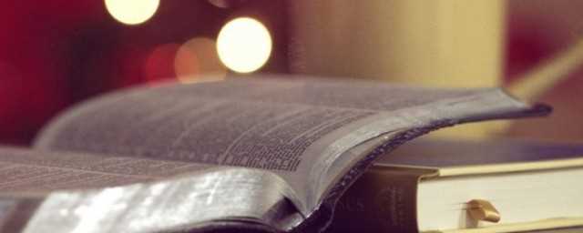 泪水涟涟的意思和造句?泪水涟涟的意思是什么?