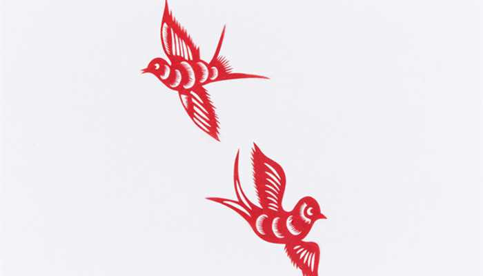 泥融飞燕子全诗是什么(泥融飞燕子的整首诗)?