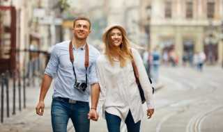 成都市区旅游攻略（成都市区旅游攻略景点必去）(成都市内旅游攻略)