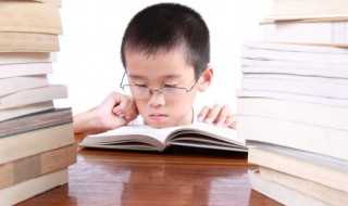 关于遨游的拼音和意思_遨游的拼音和意思(遨游)