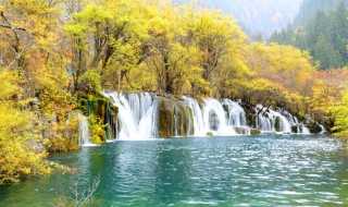 九寨沟的简介?九寨沟属于四川省的哪个市?(九寨沟属于哪个省)