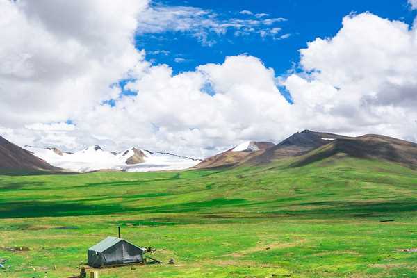 唐古拉山的位置?唐古拉山在哪里?(唐古拉山在哪)