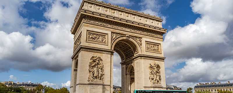 凯旋门的位置?凯旋门在哪里?(凯旋门在哪)