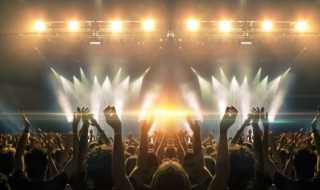 长征组歌十首歌词分别是什么?长征组歌十首歌词(长征组歌)