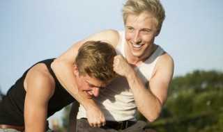 把兄弟的含义?把兄弟是什么意思(把兄弟)