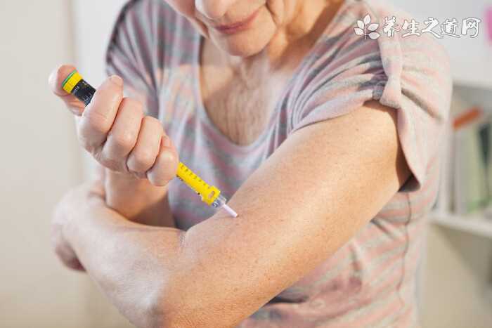 concept500-自动挡车下坡能踩刹车吗??(concept500)