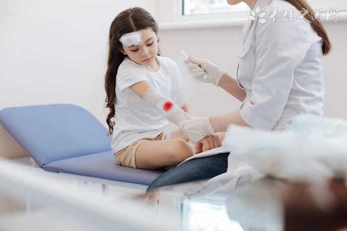 1家6口回家过年遇车祸致4人死亡_雅西高速车祸(雅西高速车祸)