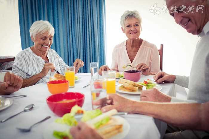 concept500-自动挡车下坡能踩刹车吗??(concept500)